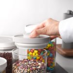 KZ-005 One-Touch Vacuum Coffee Bean Storage Container | Airtight Food Canister OEM Manufacturer - 图片 4