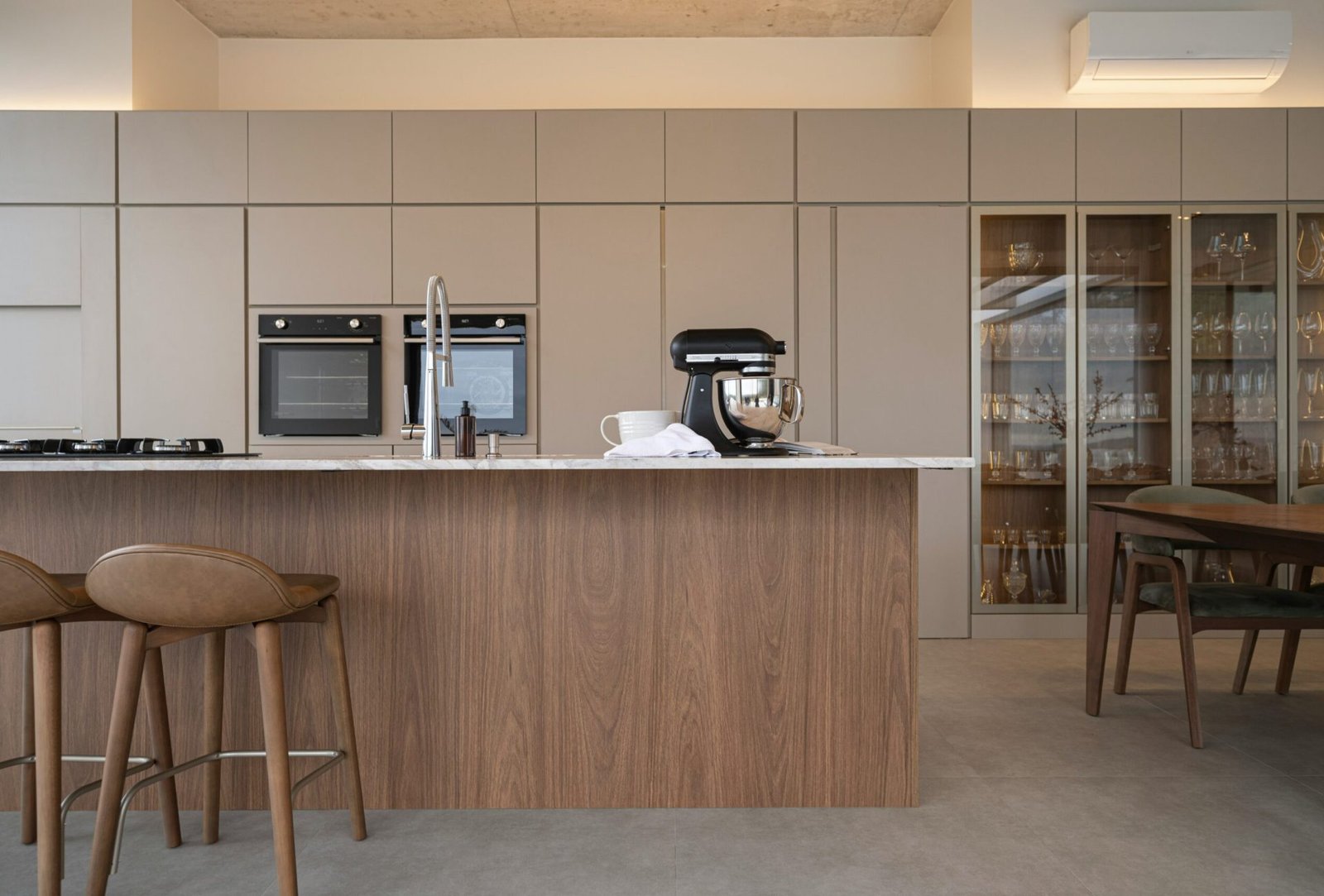 caroline-badran-BaKdrhCvn0E-unsplash